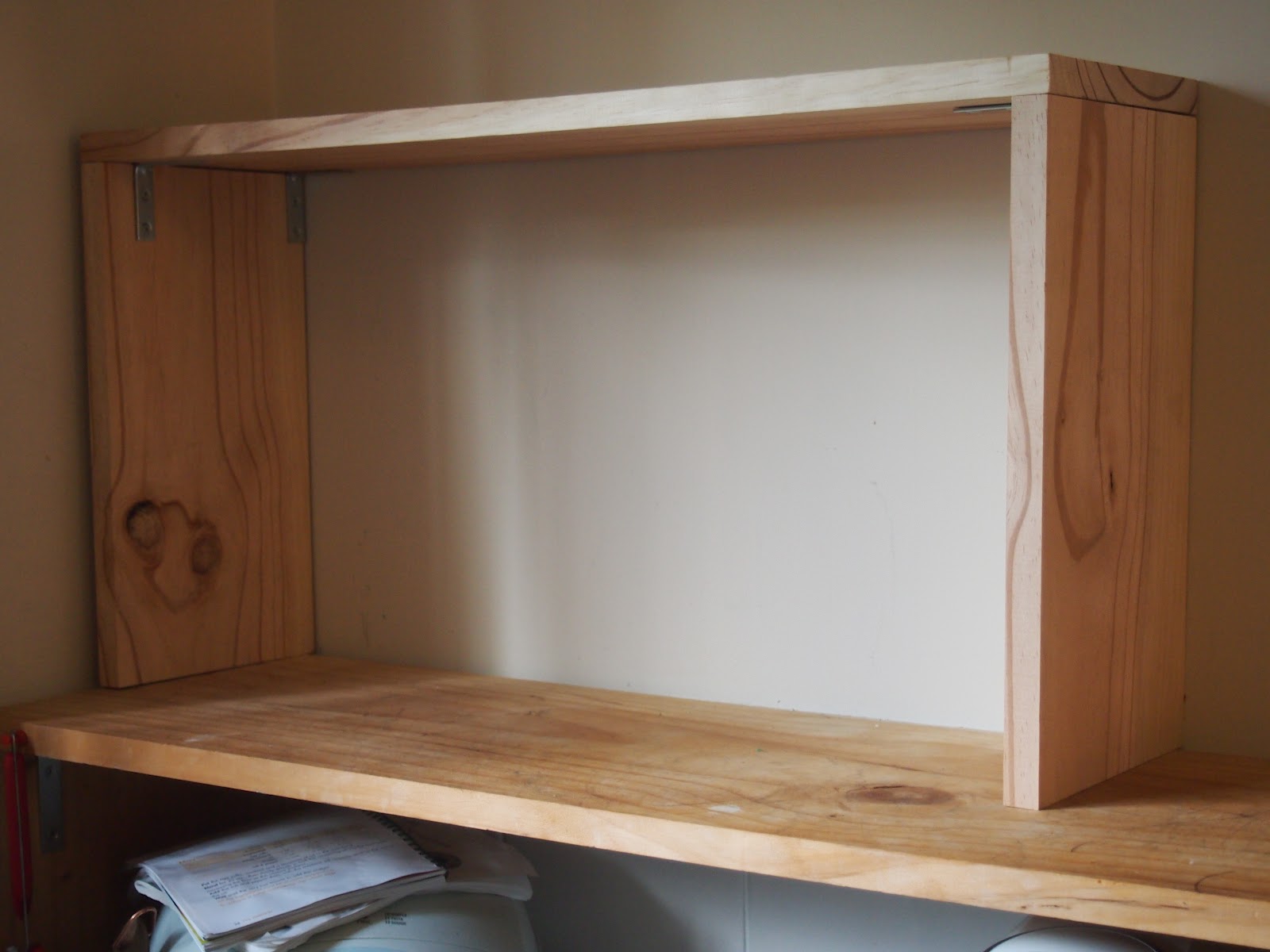 Flushed with Rosy Colour Portable Kitchen Shelf