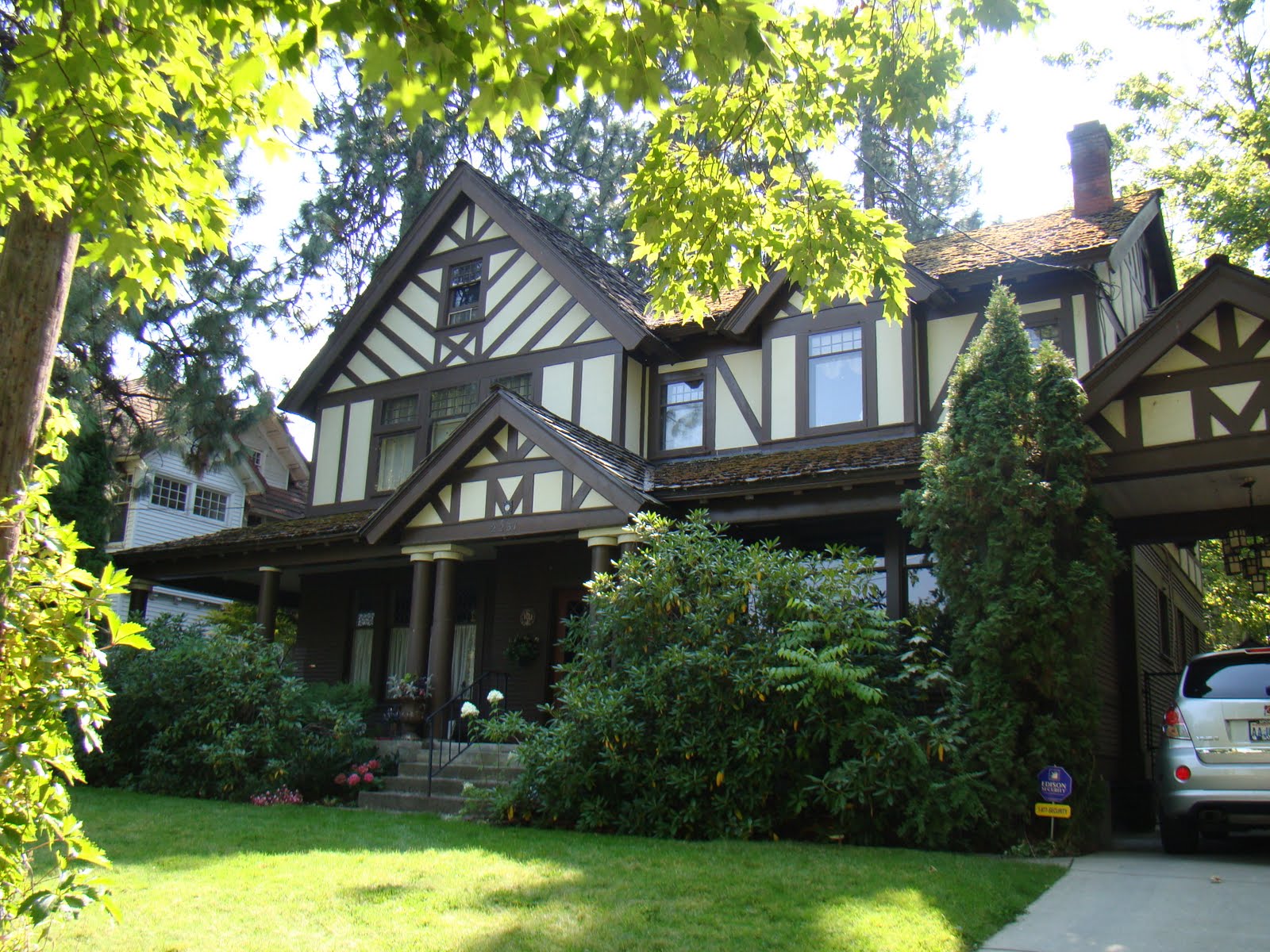 A Move Begins Walking Tour of Browne's Addition