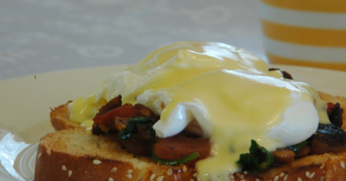 Soberman Food Eggs Hollandaise with Spinach, Mushroom, and Tomato on