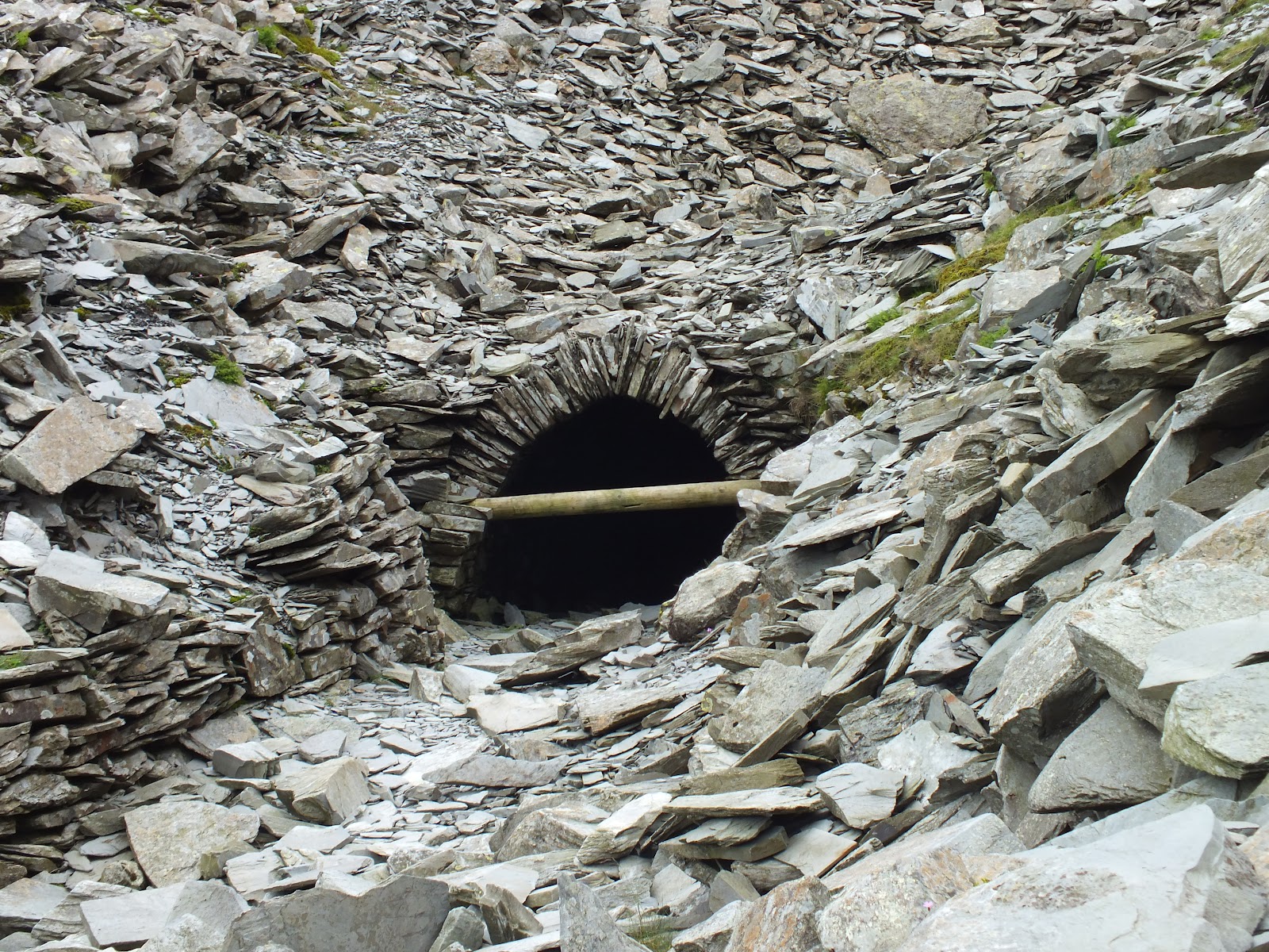 Heelwalker1 Coppermines, Quarries & Coniston Old Man