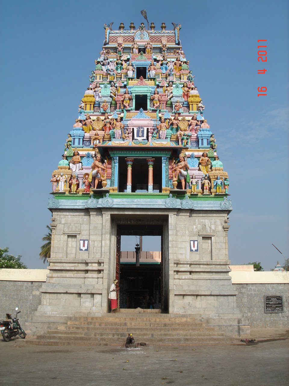 Temples in Salem