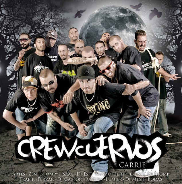 Crew Cuervos Carrie
