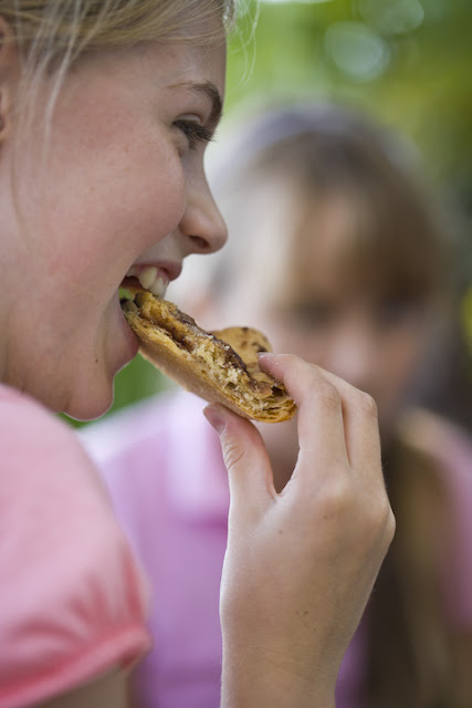 girl eating