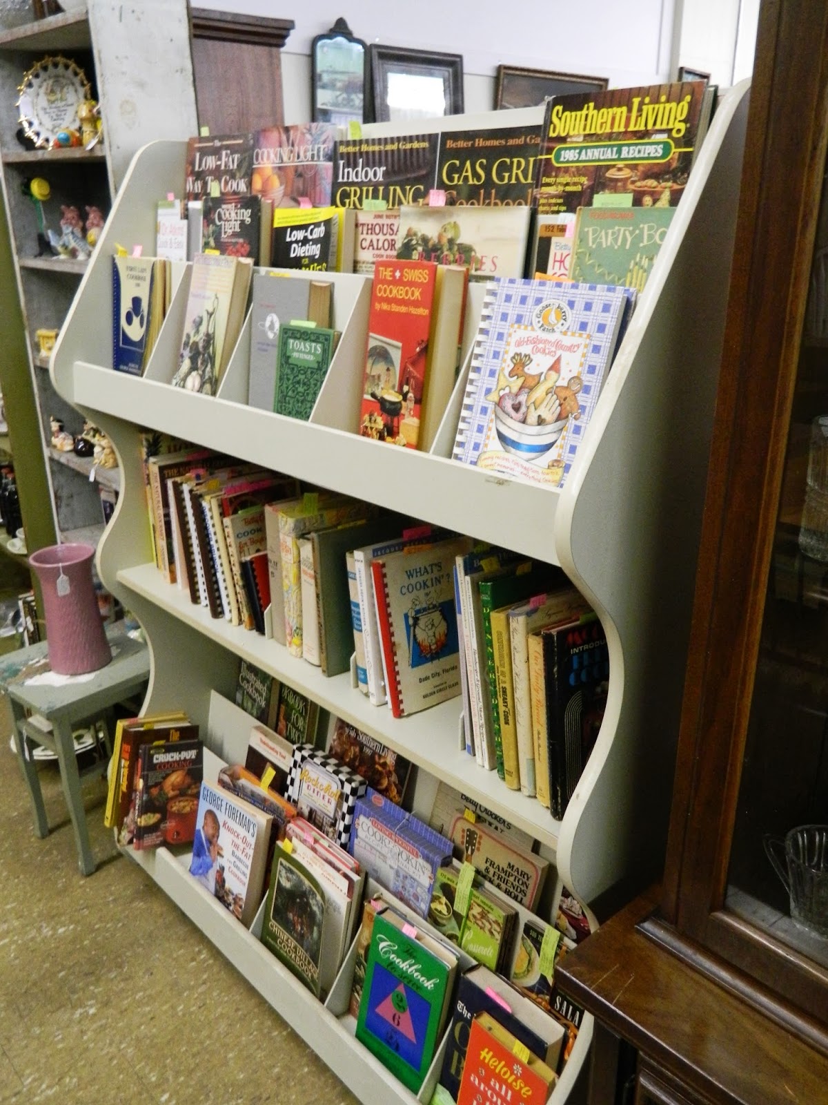 Warther's Originals Antique Market & Auction Co.