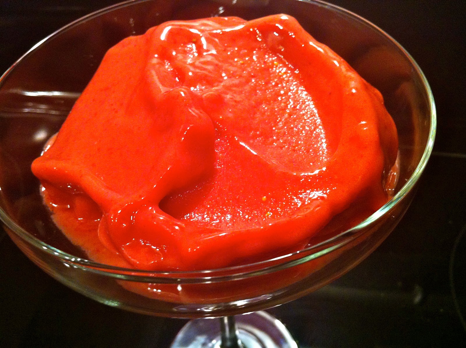 Delaine's Skinny Delights Strawberry "Ice Cream" No Ice Cream Maker