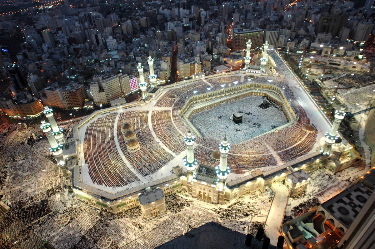 http://2.bp.blogspot.com/-5jZNUDlQPAk/UJW4P-JemqI/AAAAAAAAAQw/Lr3xycRERu0/s1600/hajj-wallpapers.jpg