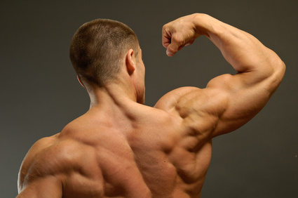 5 اخطاء شائعه عند تدريب عضلات الاكتاف Rear+deltoid