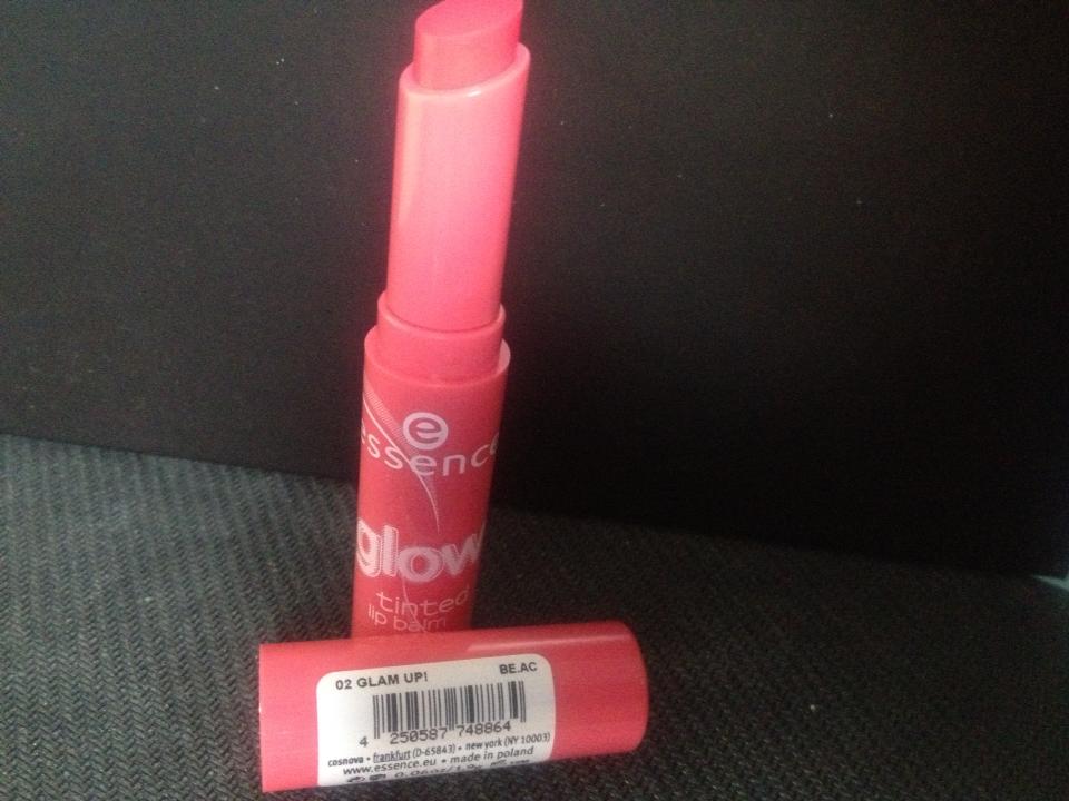 Mistletea Review Essence Glow tinted lip balms