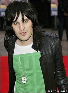 noel fielding family