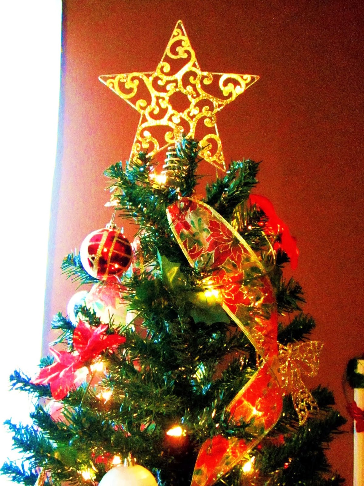 Life as Art: Christmas Decor on a Budget