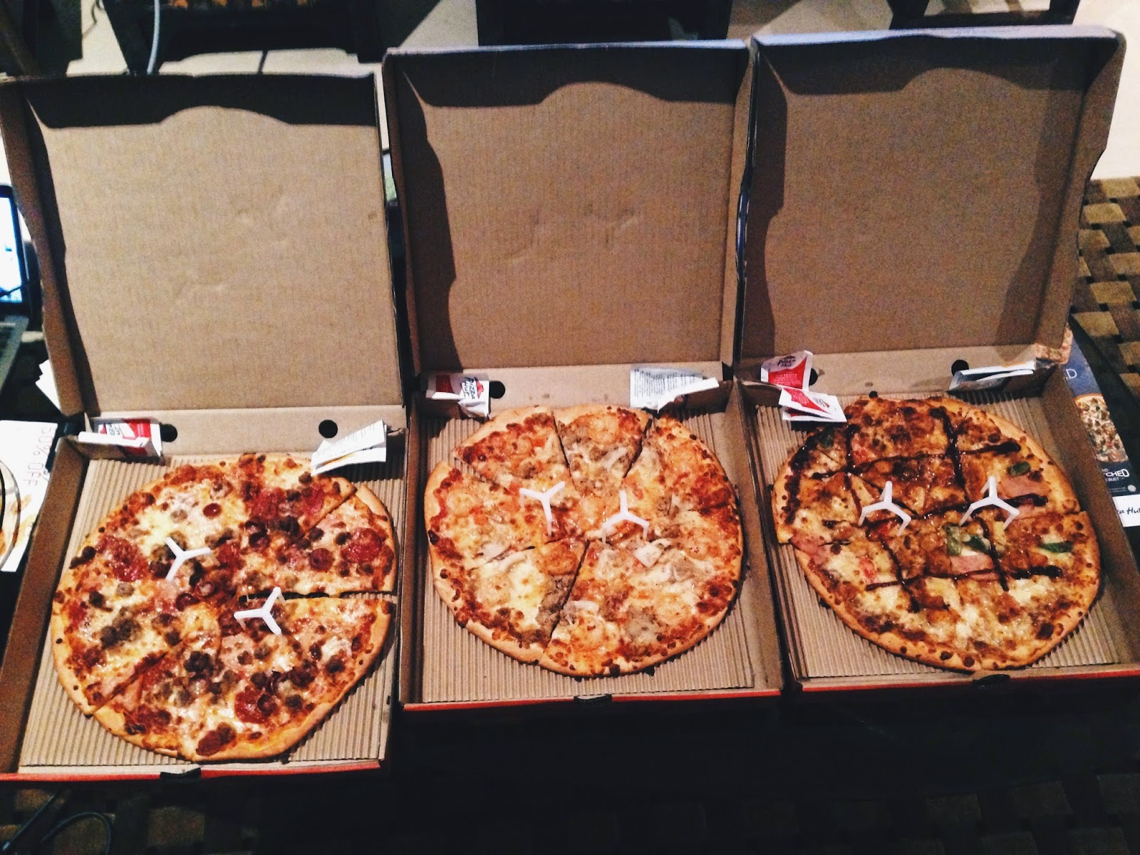 Cheese Galore Pizza Hut Kami