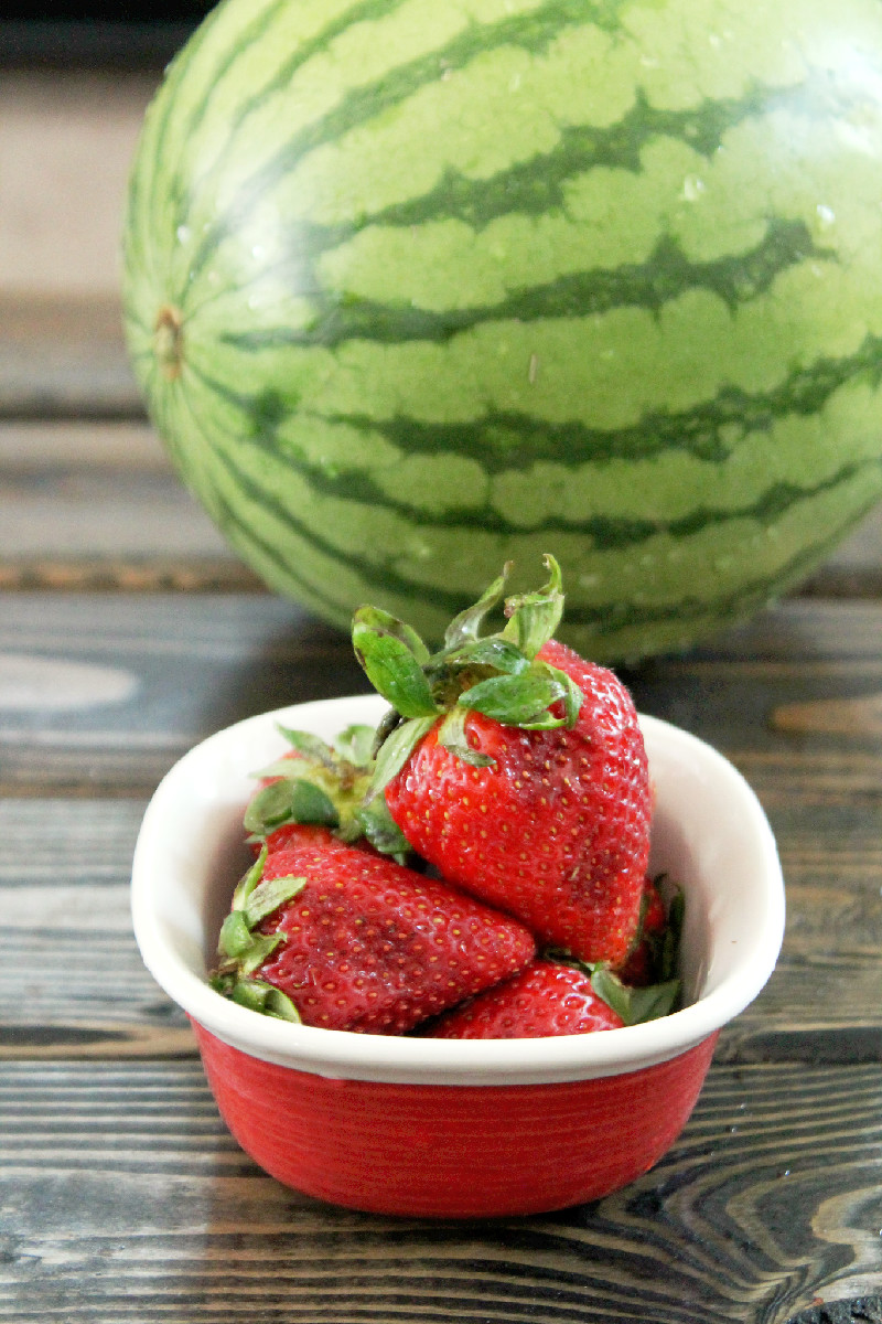 Strawberry Watermelon Flush Fat™ Detox Water Not Quite a Vegan