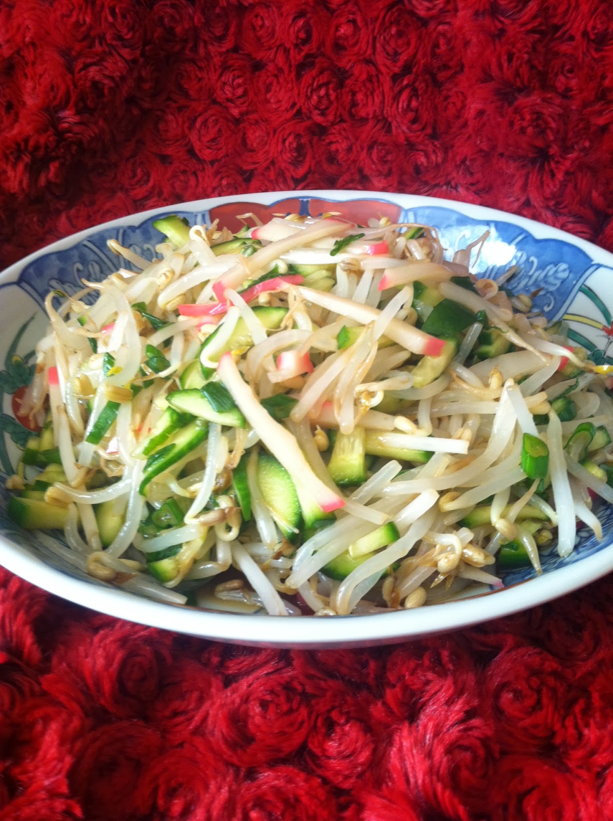 Recipes by the Azuki Bean Mamas: BeaN Sprouts (Moyashi) Salad