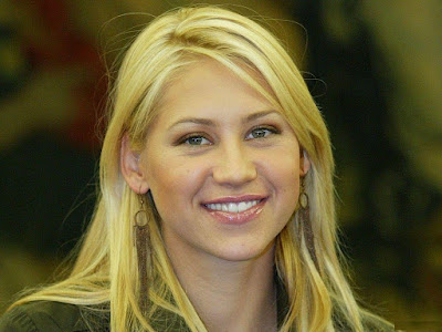 Anna Kournikova Cute Wallpaper