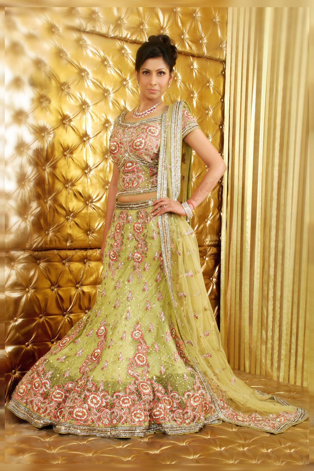 fashion wear 2011 115 fashion wear 2011115