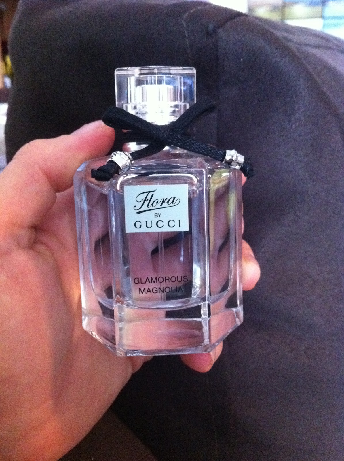 gucci flora glamorous gardenia