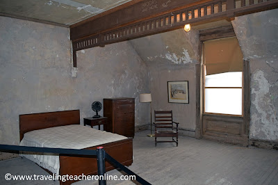 Windowless Room Prison Free Windowless Room Prison Free
