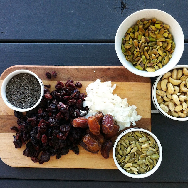 A Simply Raw Life RAW HOME MADE ENERGY BARS