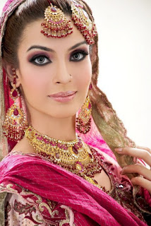 Desi Girl Photoshot In Bridal Dress 