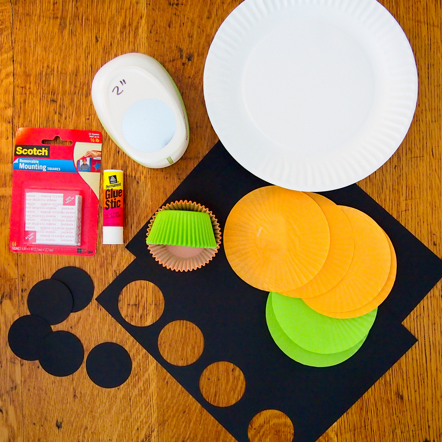 The Tiny Funnel Halloween Paper Plate and Cupcake Wrapper Eye Balls