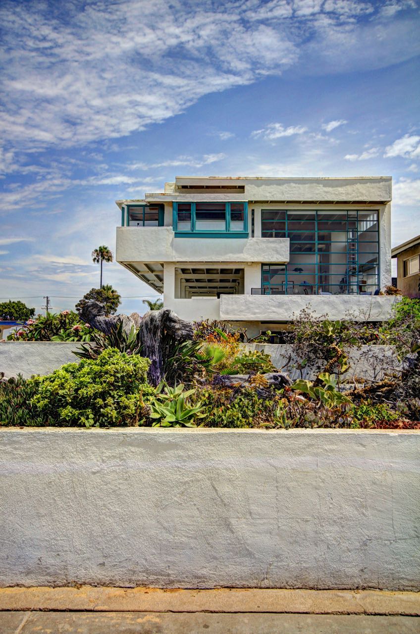 austin cubed dancing with architecture R.M. Schindler's Lovell Beach