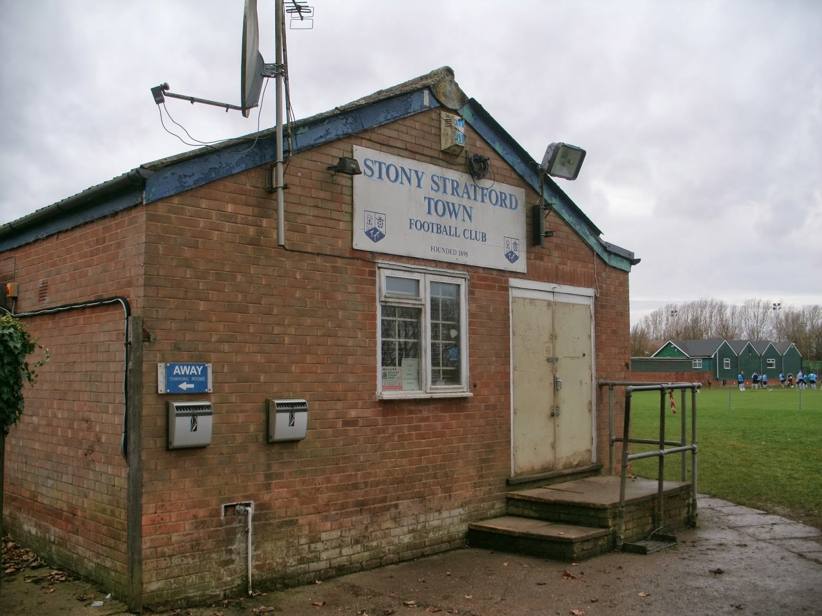 Pie and Mushy Peas Stony Stratford Town FC