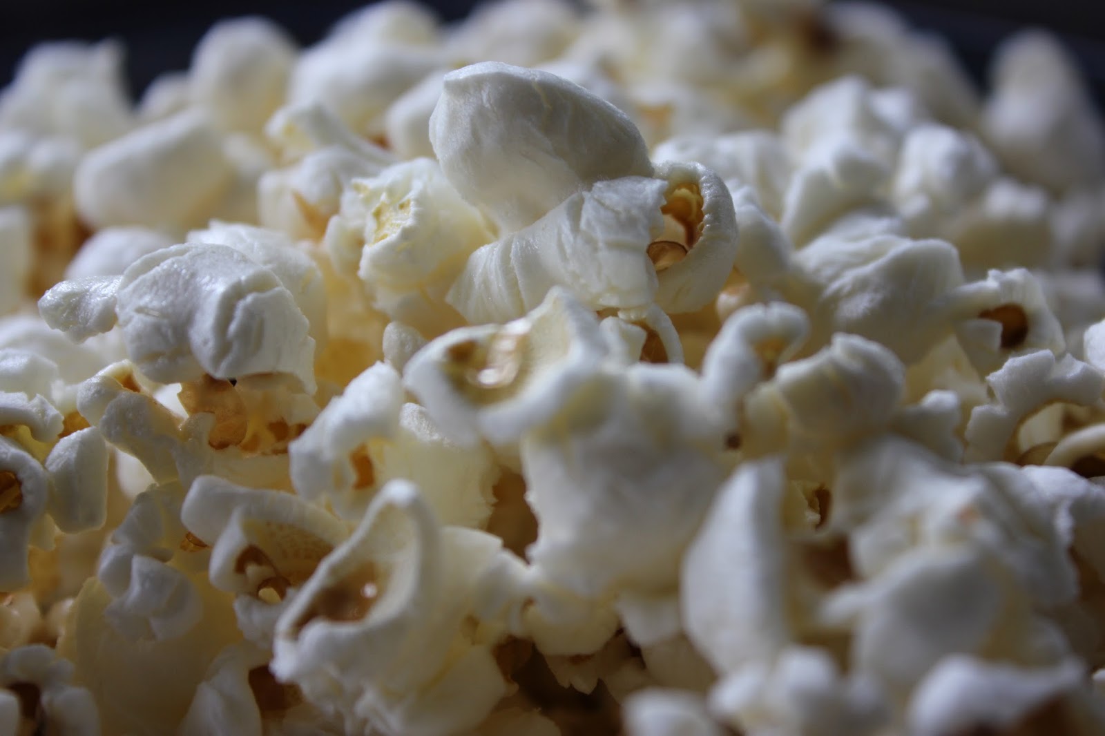 Sisters Luv 2 Cook Perfect Popcorn