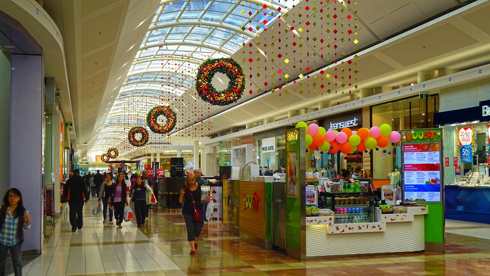 Eastland shopping centre christmas installation, by your studio MAP: CHRISTMAS AT EPPING