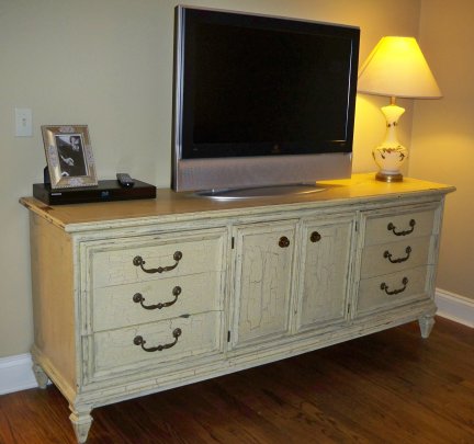 crackle painted dresser how to crackle paint techniques