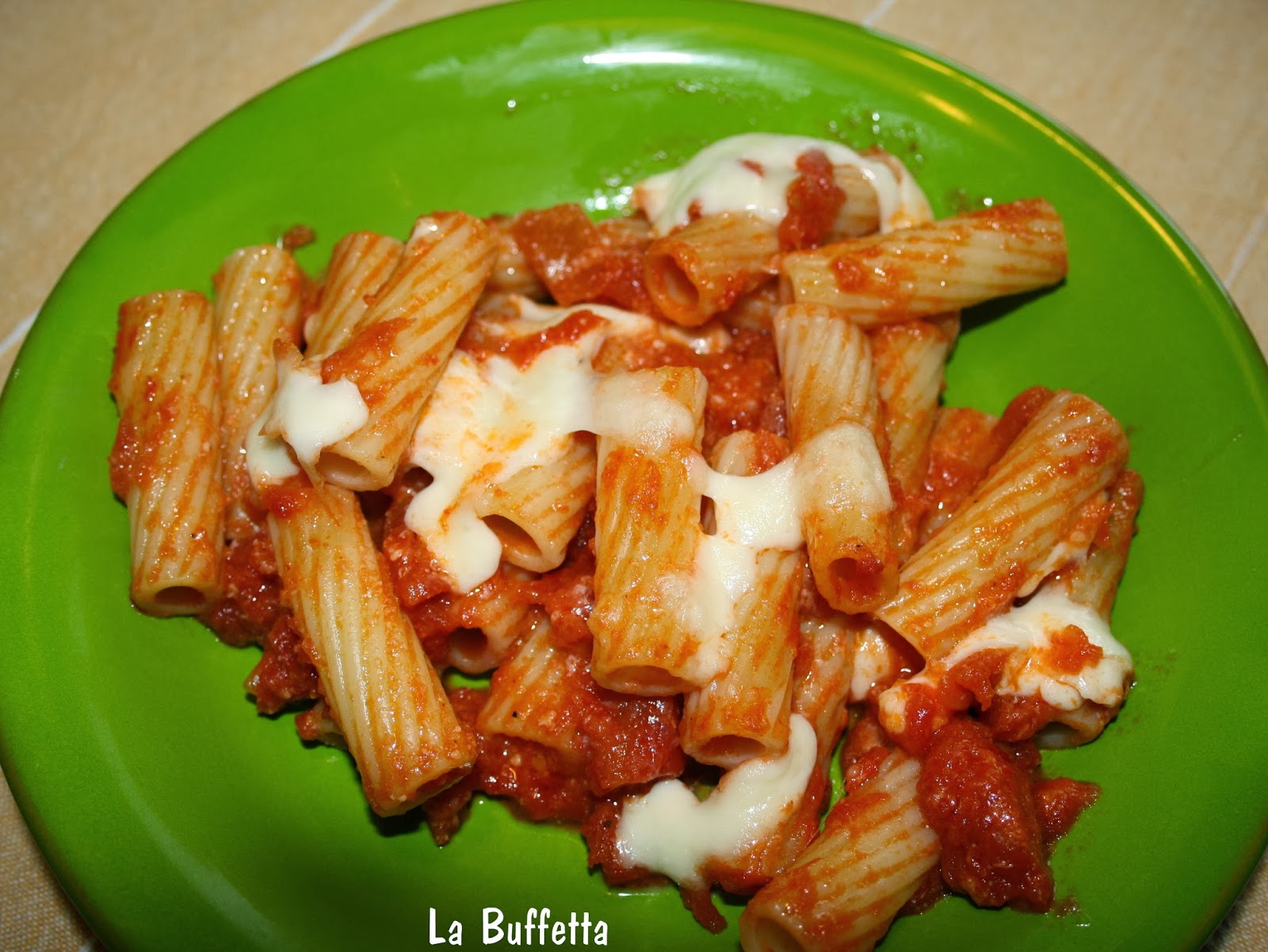 LA BUFFETTA il blog di ricette fotografate passo passo... RIGATONI