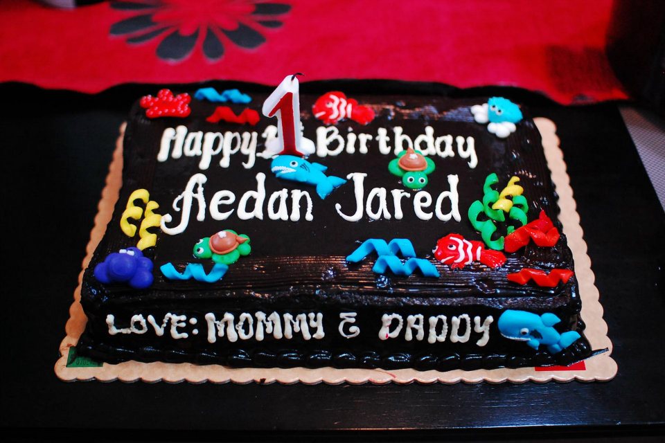Red Ribbon Customized Birthday Cakes Red Ribbon Customized Birthday Cakes
