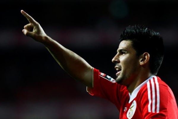 El Liverpool pagaría 18 kilos por el fichaje de Nolito El Liverpool pagaría 18 kilos por el fichaje de Nolito