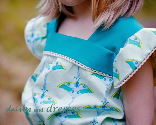 "Flip this Pattern": Oliver and S, Croquet Dress {sewn by Daisies and Dresses}