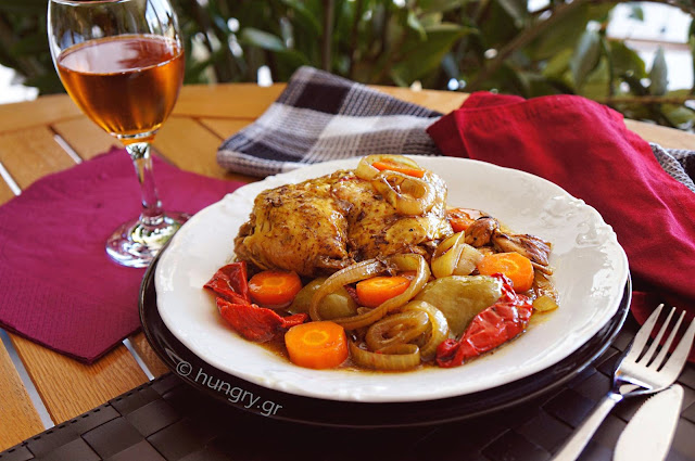 Chicken and Vegetables in Slow Cooker