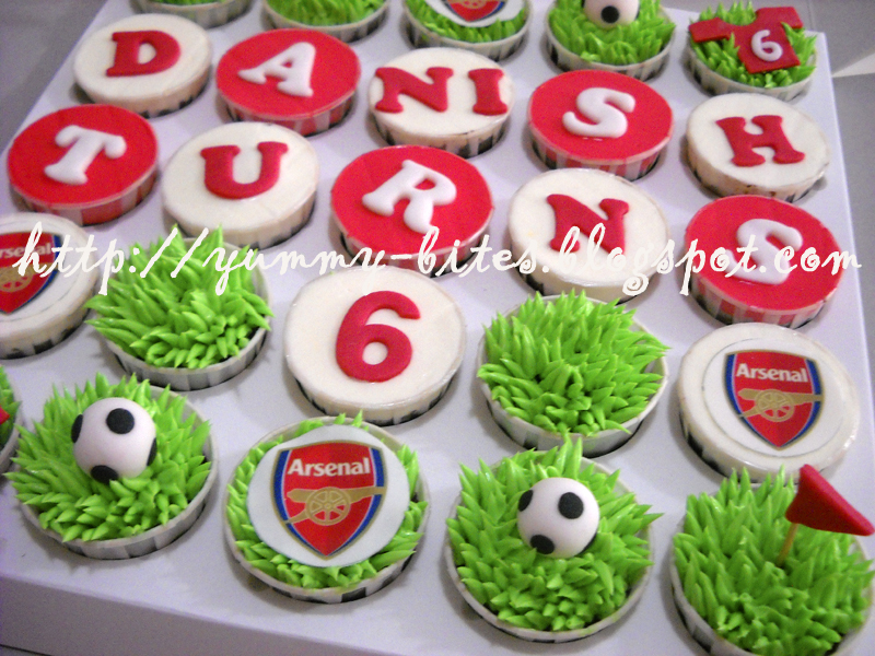 Yummy Bites Arsenal and Princess Theme Cupcakes