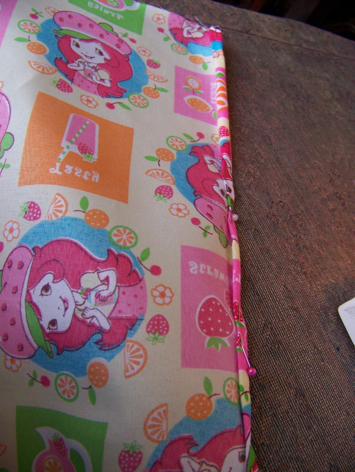 A Pretty Talent Blog Making a Continental Pillow Case