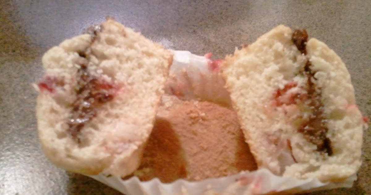 Cooking On Skates Strawberry Nutella Muffins
