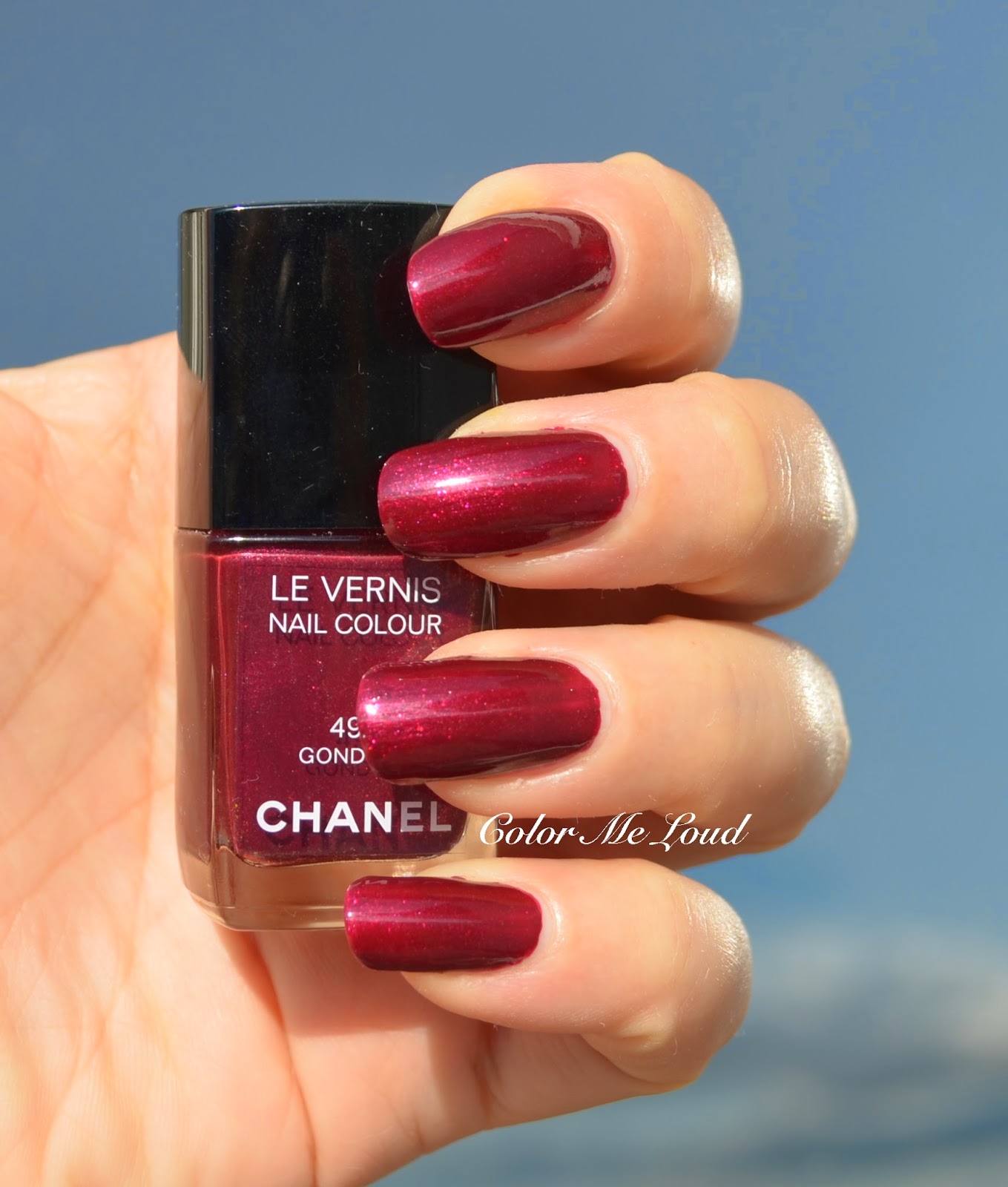 Be Right Back Post featuring Chanel Le Vernis #499 Gondola