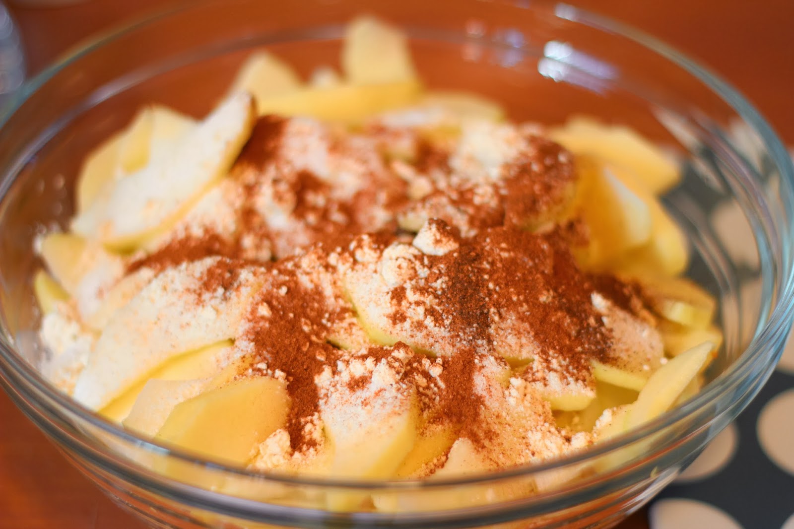 The Kitchen Holiday: Gluten Free Apple Crumb Pie