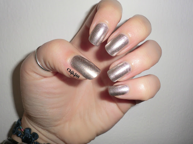 OPI - designe..de better - foto con flash