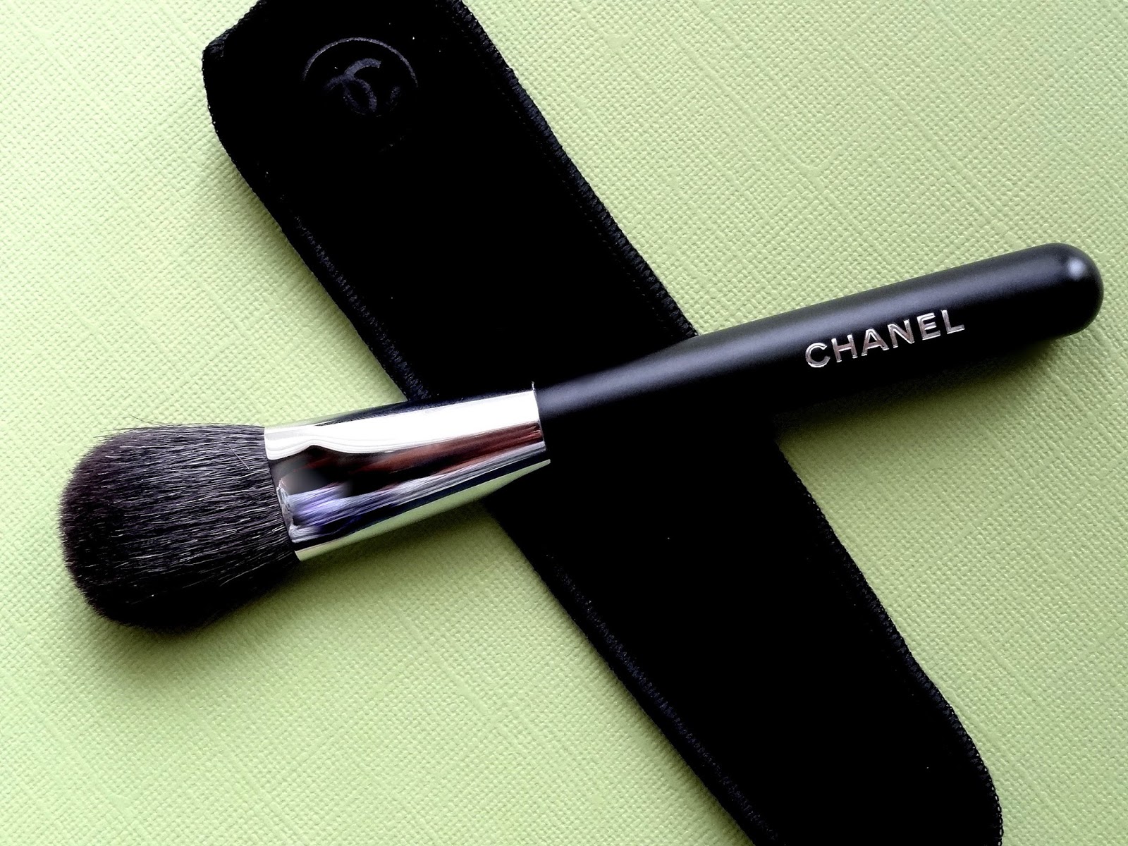 Makeup, Beauty and More CHANEL 4 Blush Brush