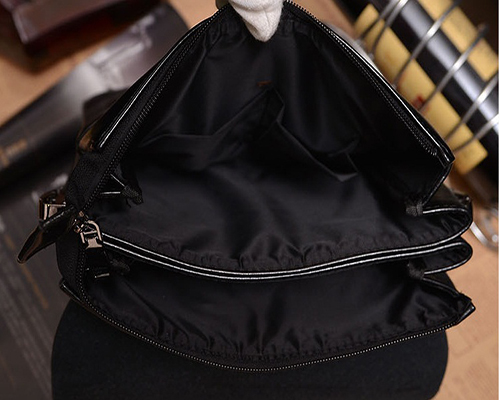 [Image: meo-de-chon-tui-xach-dung-laptop-chat-luong-3.jpg]