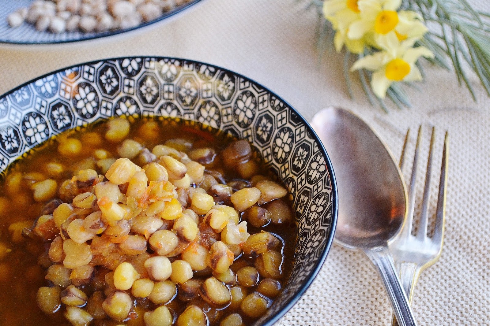 Zuppa di cicerchia: ricetta tipica delle Marche