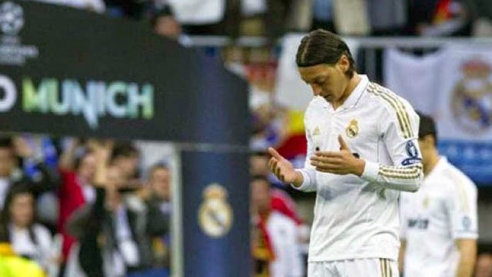 5 Pemain Sepak Bola Muslim Di Piala Dunia 2014 5 Pemain Sepak Bola Muslim Di Piala Dunia 2014