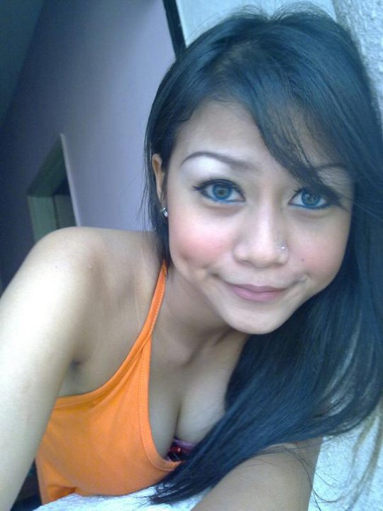 Malay chick beauty nude