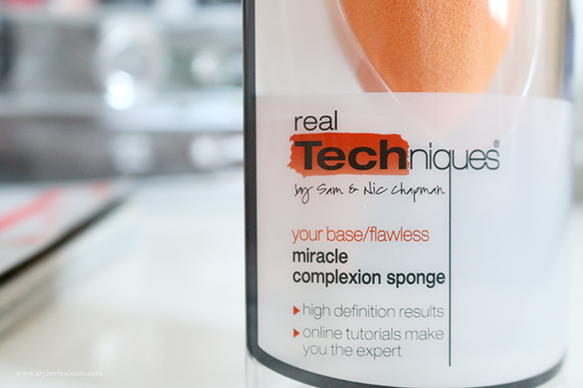 RT Miracle Complexion Sponge