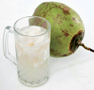 manfaat air kelapa hijau