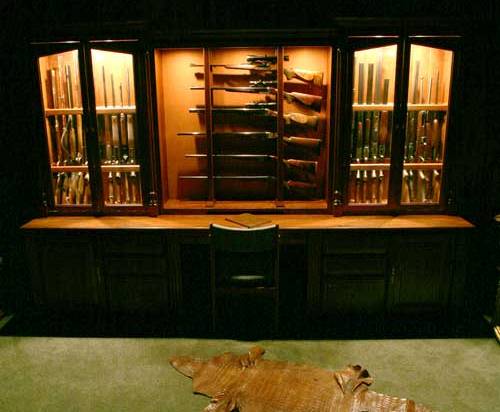 Arthur, IL  Amish handcrafted gun cabinets