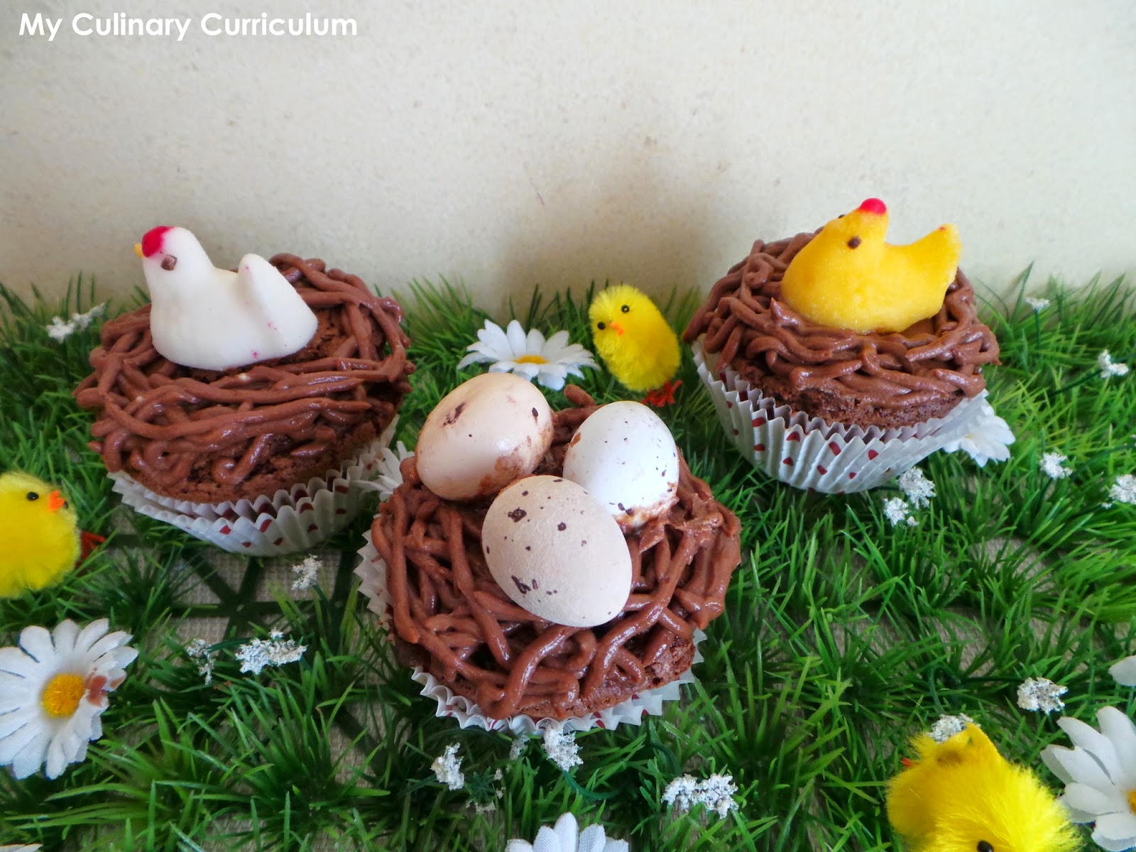 30 Caissettes à cupcakes Oeufs de Pâques