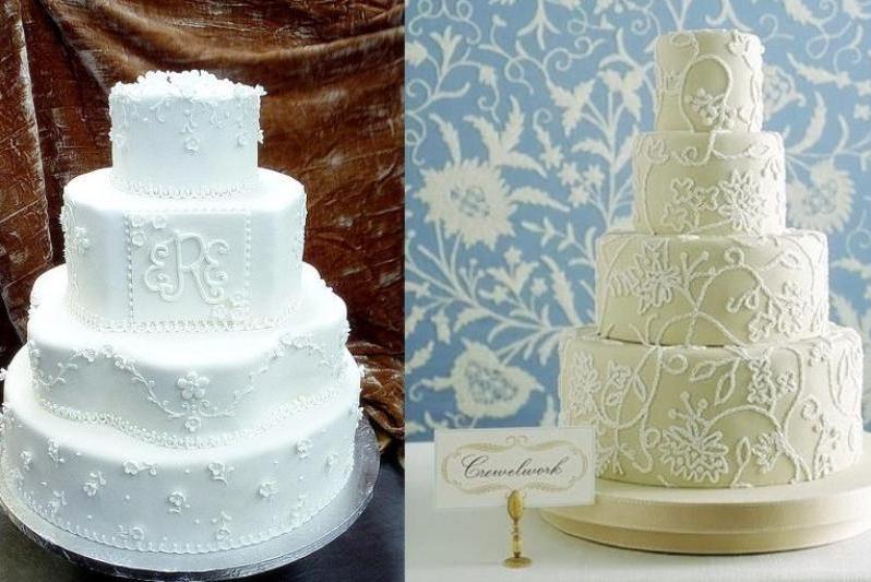 Adding a touch of white lace on the cake to make your wedding cake look 